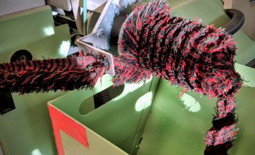 en stor bukett blomster